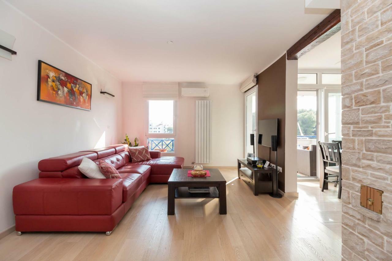 Luxury Apartment Sea 普拉 外观 照片